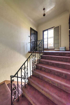 10972 stairs 1
