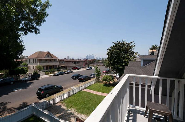 10228 balcony 2