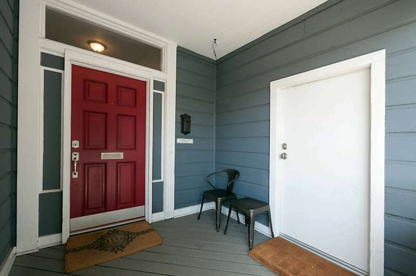 10228 porch 1