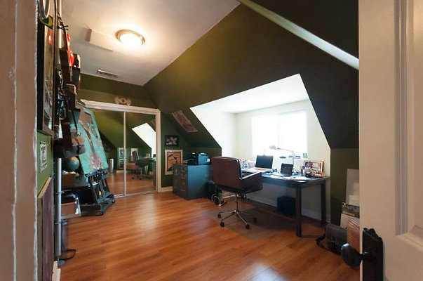 10228 office 1