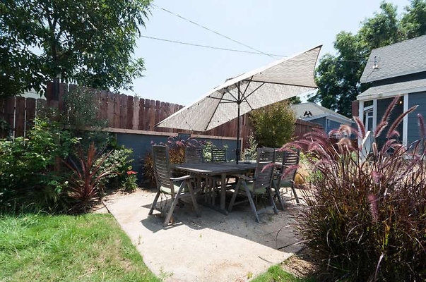 10228 patio 5