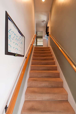 10607 stairs 1