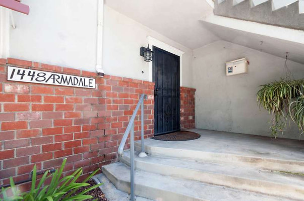 10607 porch 1