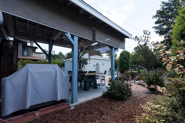 10607 patio 7