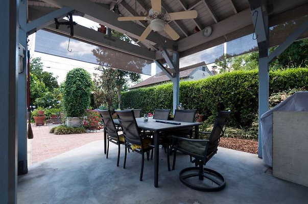 10607 patio 3