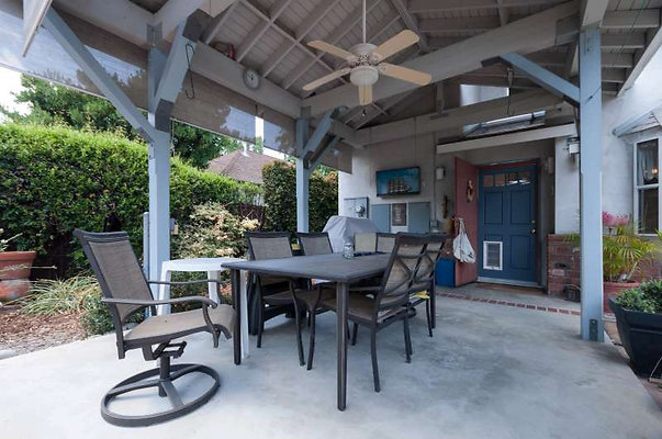 10607 patio 2
