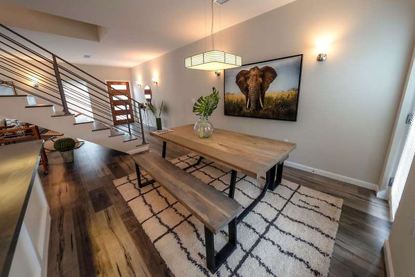 10997 dining 1