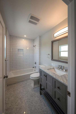 10997 bath 4