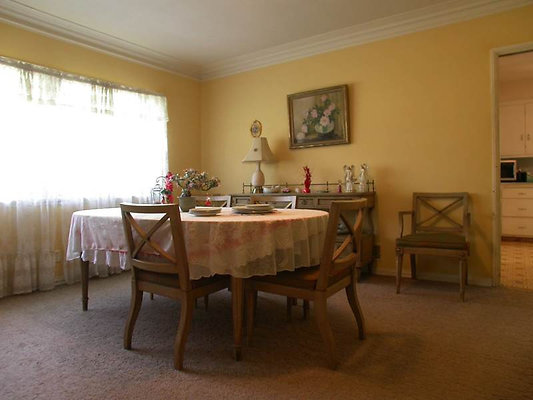 11286 dining 5