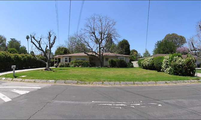 Tarzana - Cast - 11286