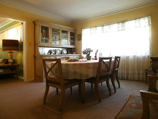 11286 dining 4