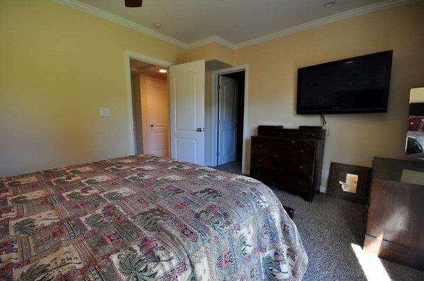 9392 bed 2