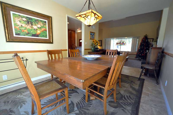 9392 dining 2