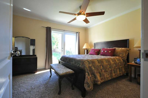 9392 bed 1