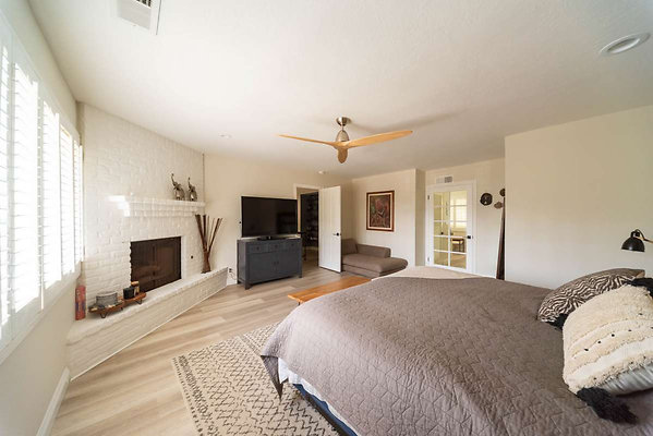 12714 bed 2