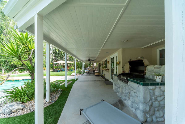 12714 patio 2