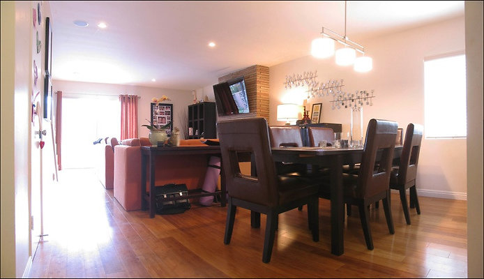 8514 dining 1