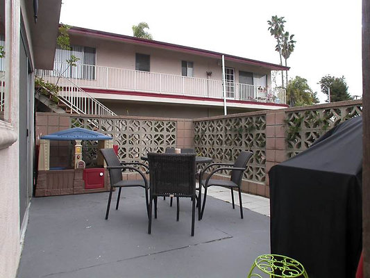 8514 balcony 1