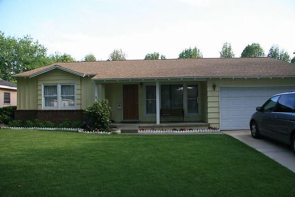 UNIVERSAL-7023-NHILLS-19