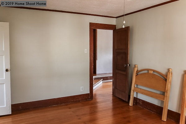 29bedroom2-reverse