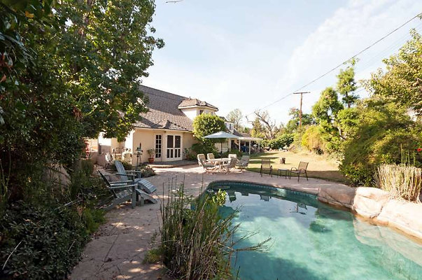 10822 pool 4