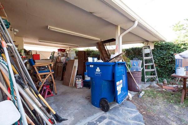 10822 storage 1