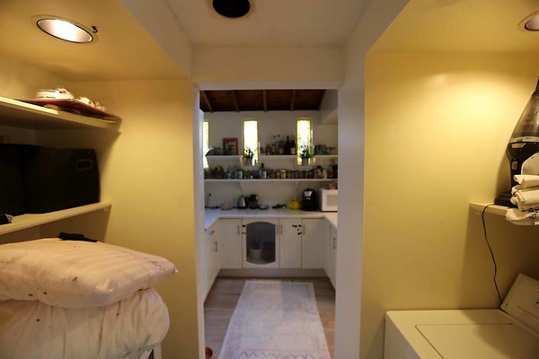 452A Laundry Area 0053