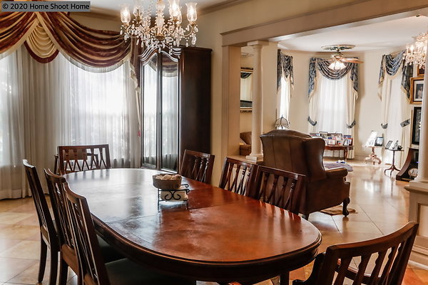 07dining-room-reverse