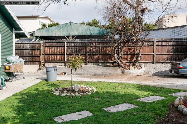 28backyard-side-view-reverse