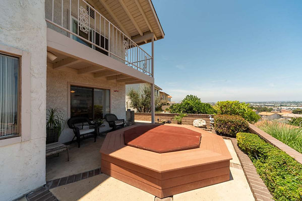 12828 balcony 13