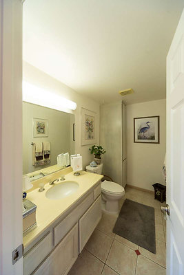 12828 bath 4