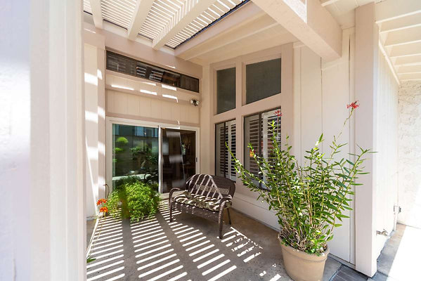 12828 patio 3