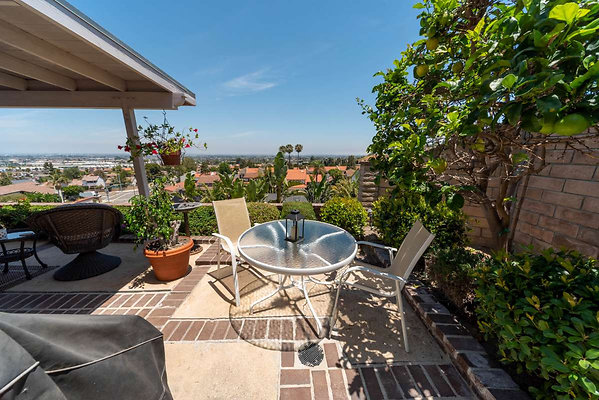 12828 balcony 8