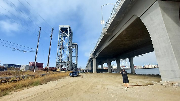 Long Beach - Under the Commodore Heim Bridge