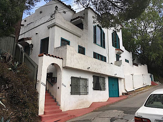 Atwater Village - 2208 Lake Shore Ave - 11746 Cast
