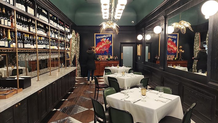 Sherman Oaks - Le Petit Trois