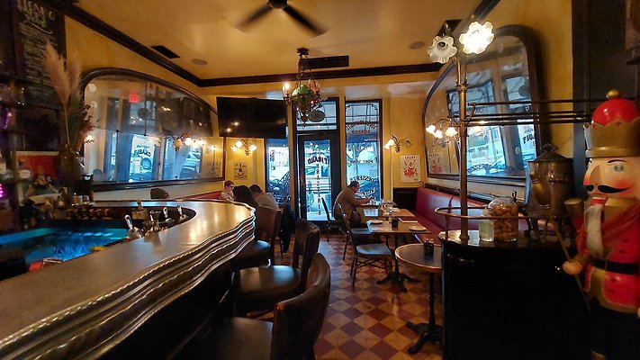 Los Feliz - Figaro Bistro
