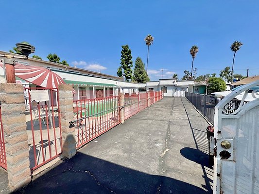 Silver Saddle Motel 6235 Lankershim Blvd 7990