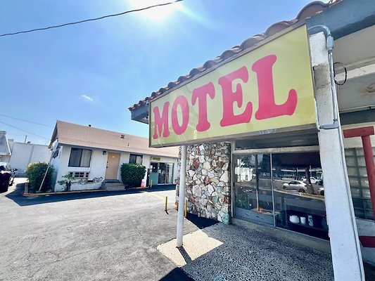 Silver Saddle Motel 6235 Lankershim Blvd 7926