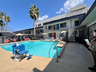 Sojourn Hotel 15485 Ventura Blvd Sherman Oaks 7741