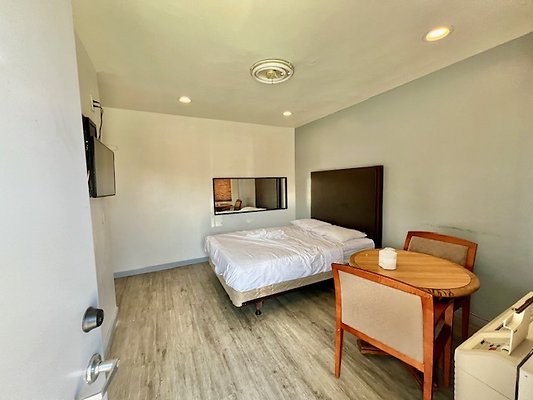 Silver Saddle Motel 6235 Lankershim Blvd 7986